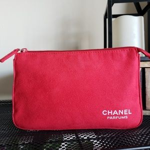 CHANEL Parfums Red Suede? Makeup Pouch